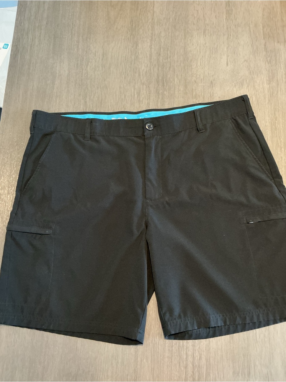 Birdie Bound Men’s Cargo Golf Shorts Black Size 42